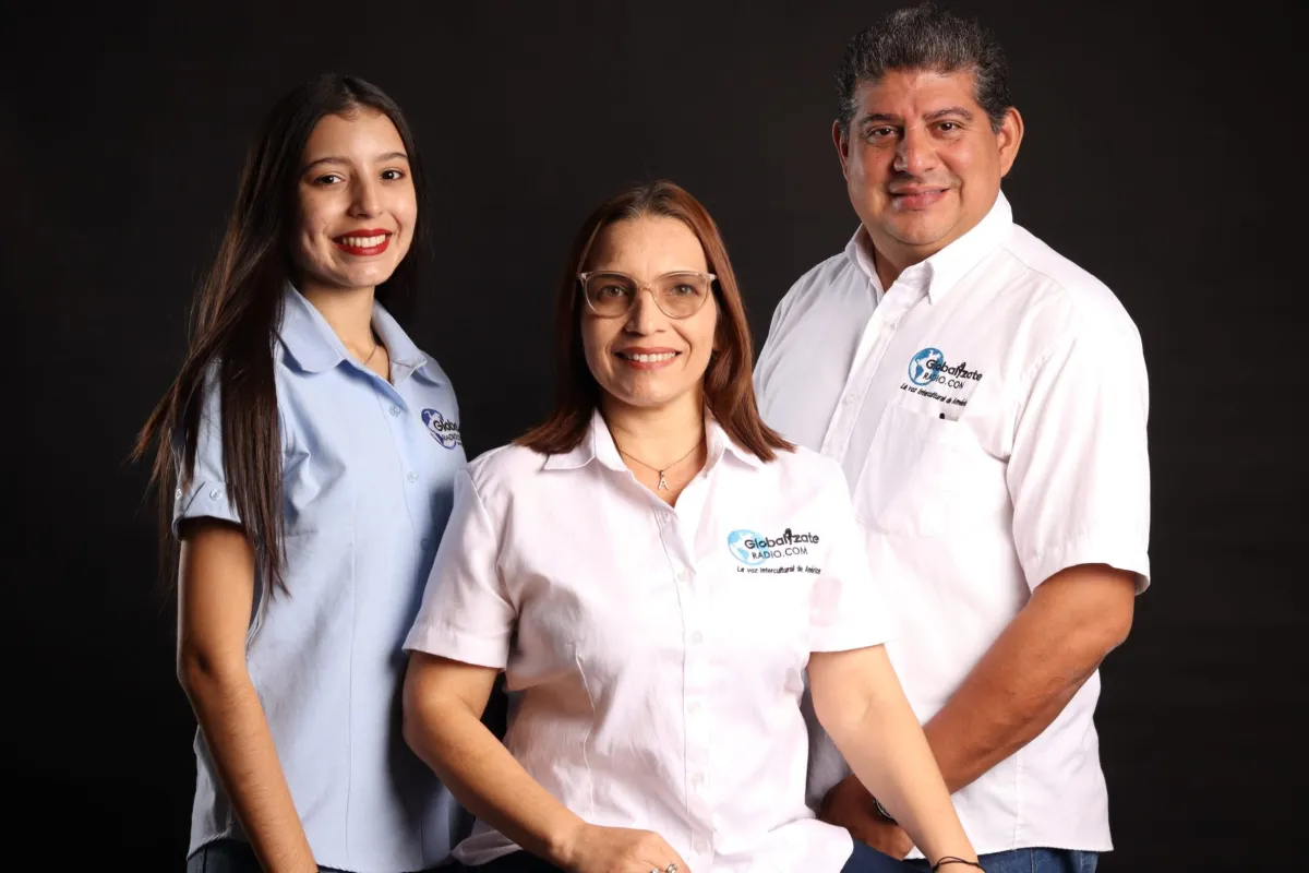 Equipo de Globalízate Radio